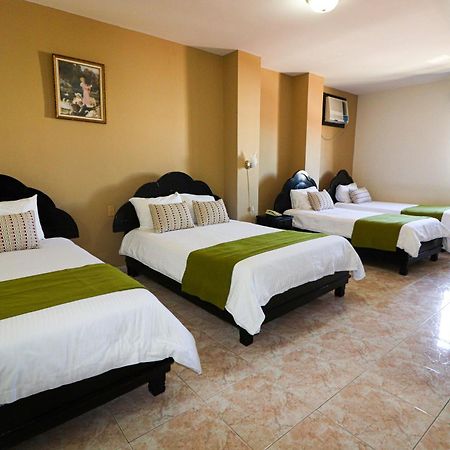 Hotel Puerta Del Sol Давид Екстер'єр фото