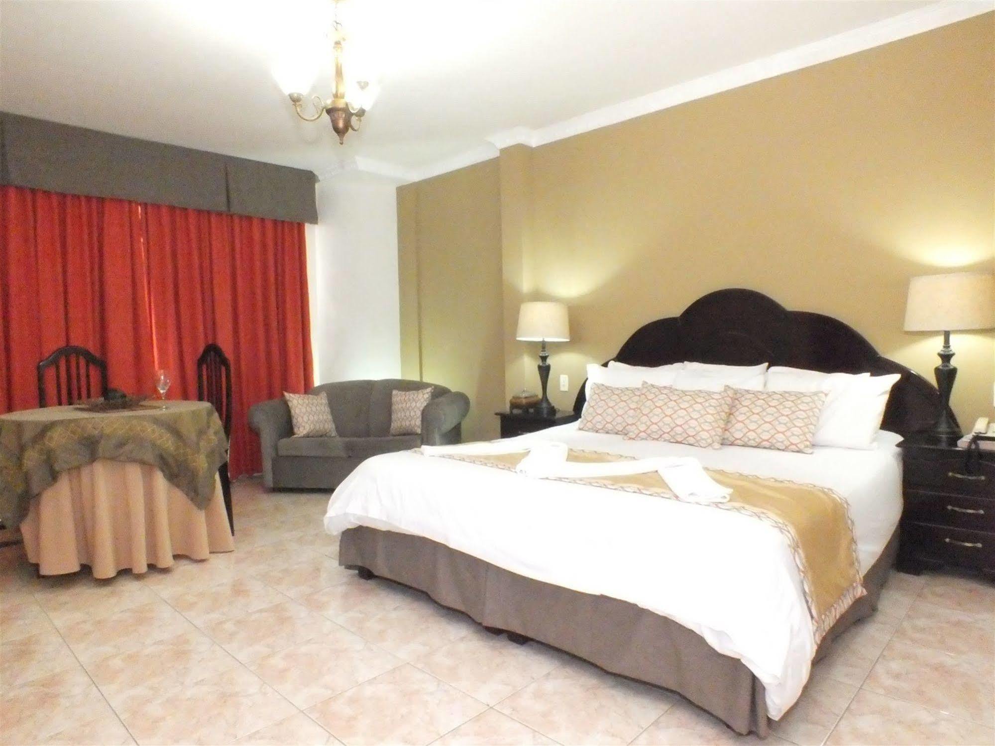 Hotel Puerta Del Sol Давид Екстер'єр фото
